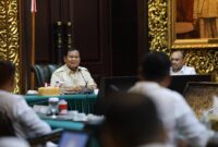 Menteri Pertahanan Prabowo Subianto menerima kedatangan BPP HIPMI di Kementerian Pertahanan. (Dok. Tim Media Prabowo Subianto)