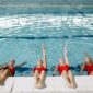 Berbagai usia menikmati keseruan dan manfaat kebugaran olahraga air, dari aqua aerobik yang energik hingga water yoga yang menenangkan, semuanya di dalam elemen air yang menyegarkan. Masing-masing individu merasakan dampak positifnya pada tubuh dan pikiran.