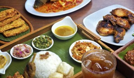 Nasi Kuning: Mahakarya Rasa Penuh Filosofi di Setiap Sajian