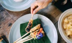 Sanga: Menjelajahi Kehangatan Nasi Bakar Khas Tanah Minang